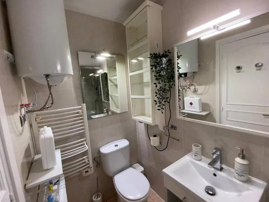 Flowers Family Home Sopelana Apartman